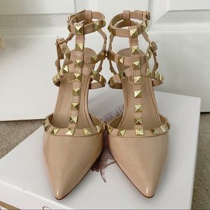 Jessica Simpson Nude Studded heels